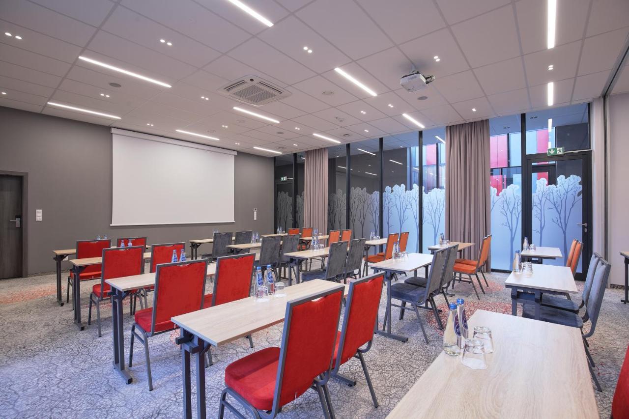 Active Hotel Wroclaw Dış mekan fotoğraf